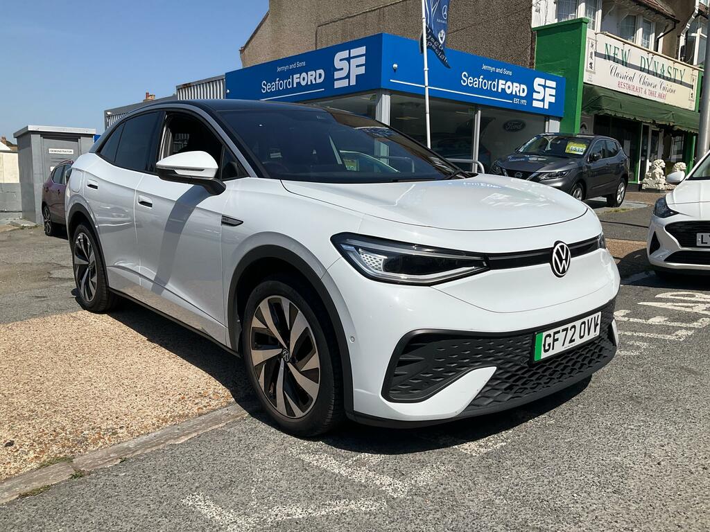 Volkswagen ID.5 Pro Performance 77Kwh Style Suv White