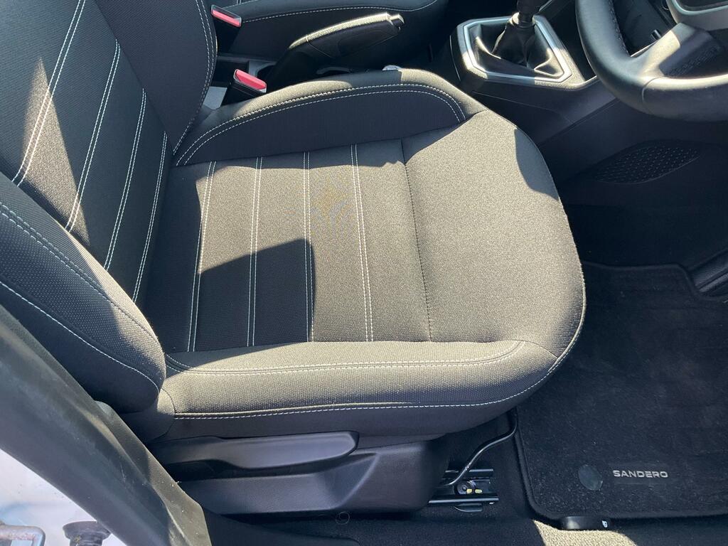 Dacia Sandero 2023 1.0 Tce Comfort Hatchback E Grey #24