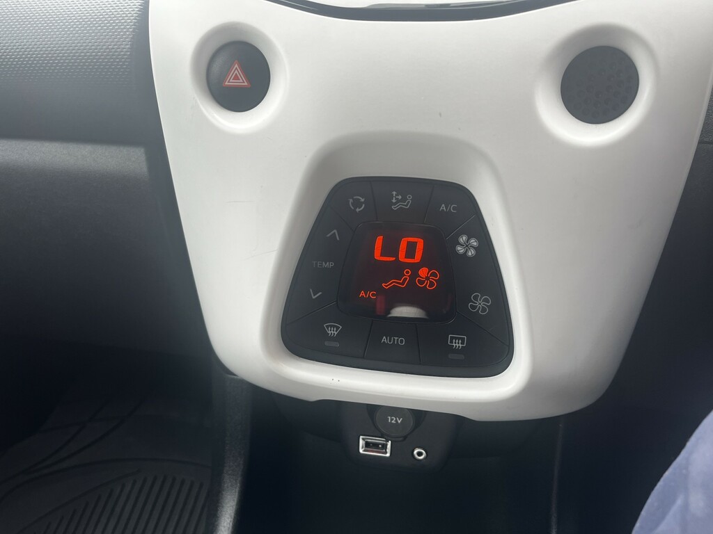 Citroen C1 Puretech Flair U3015 Ulez Blue #13