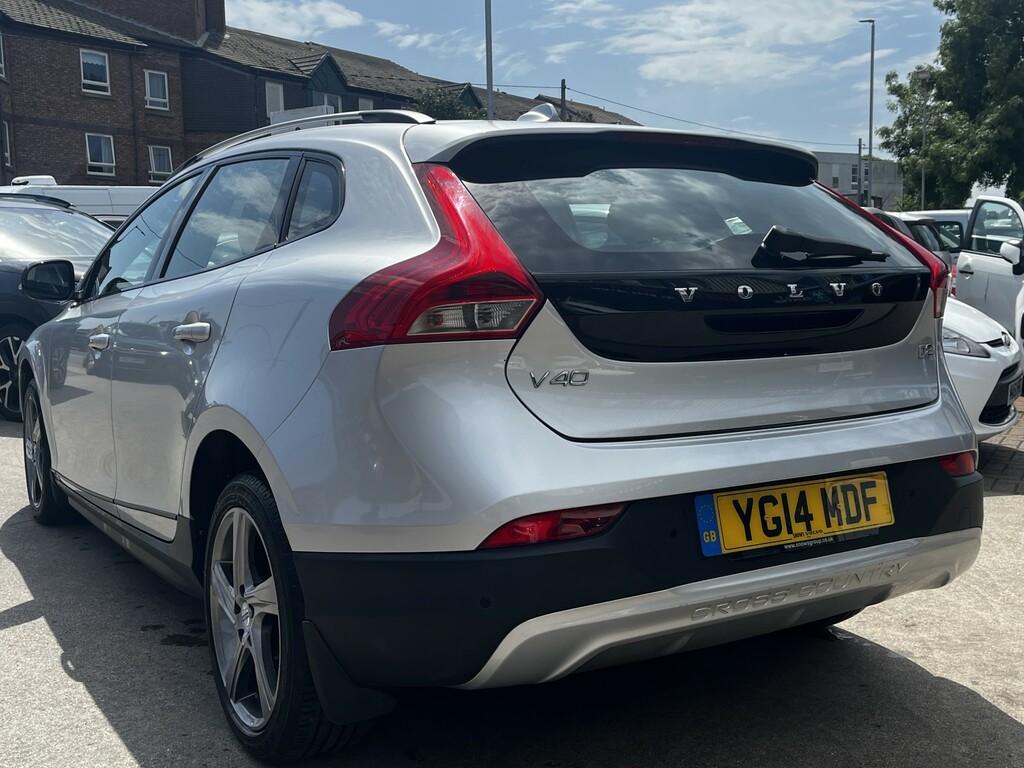 Volvo V40 Cross Country Hatchback 1.6 D2 Se 201414 Silver #4