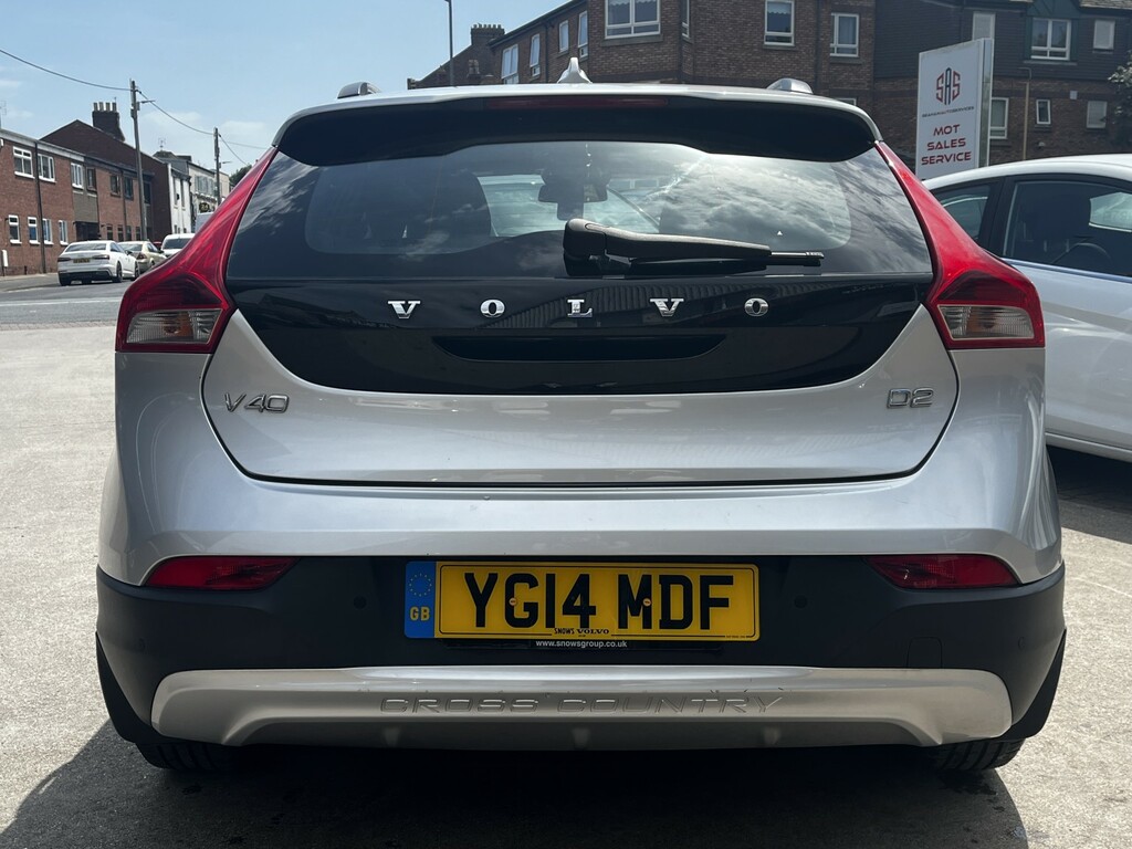 Volvo V40 Cross Country Hatchback 1.6 D2 Se 201414 Silver #5