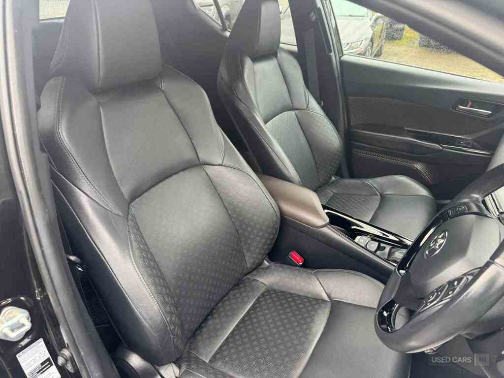 Toyota C-Hr 1.8 Hybrid Excel Cvt  #2