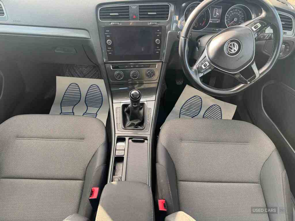Volkswagen Golf 1.5 Tsi Evo Se Nav  #3