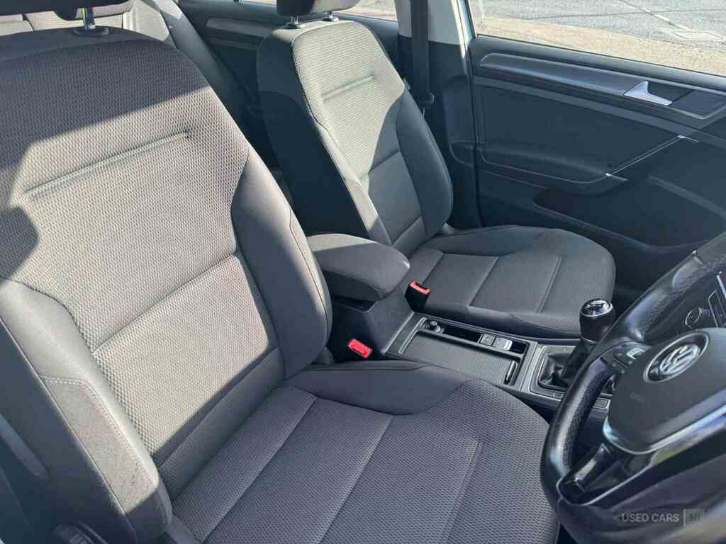 Volkswagen Golf 1.5 Tsi Evo Se Nav  #6