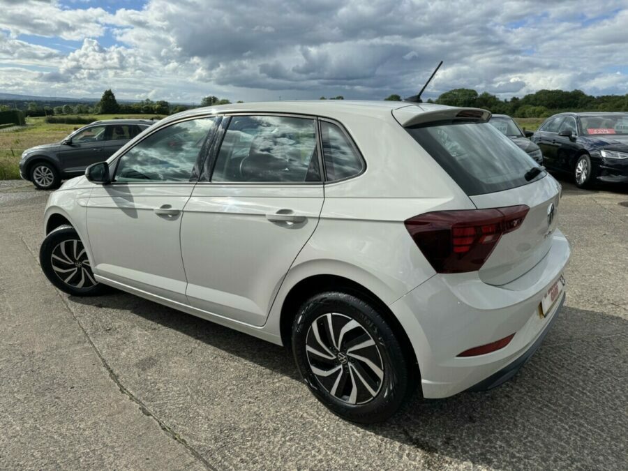 Volkswagen Polo 1.0 Tsi Life DE73OUG #2
