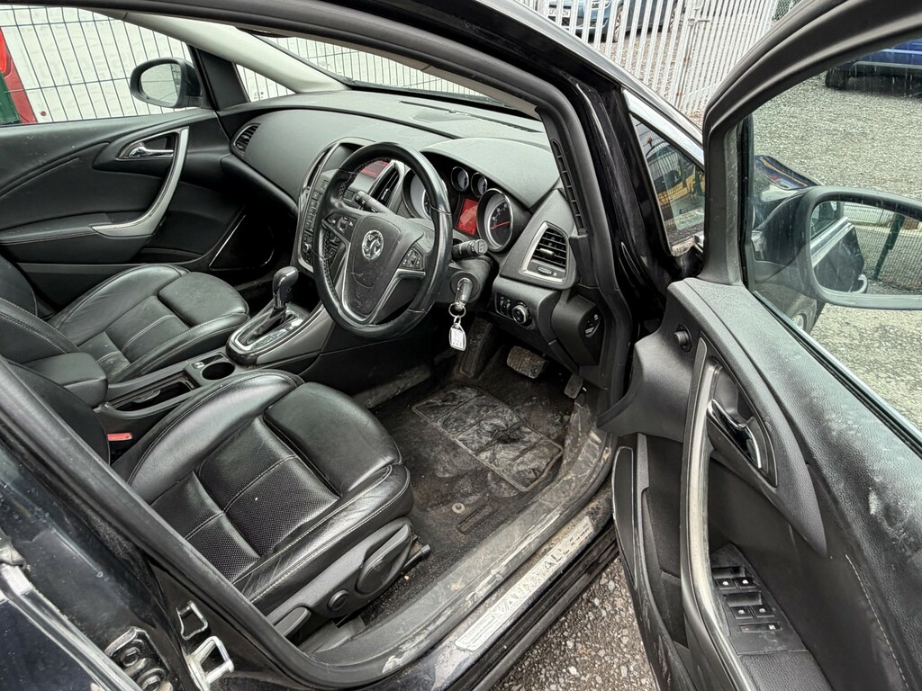Vauxhall Astra 2.0 Cdti Elite 201060 ST60EPD Black #6