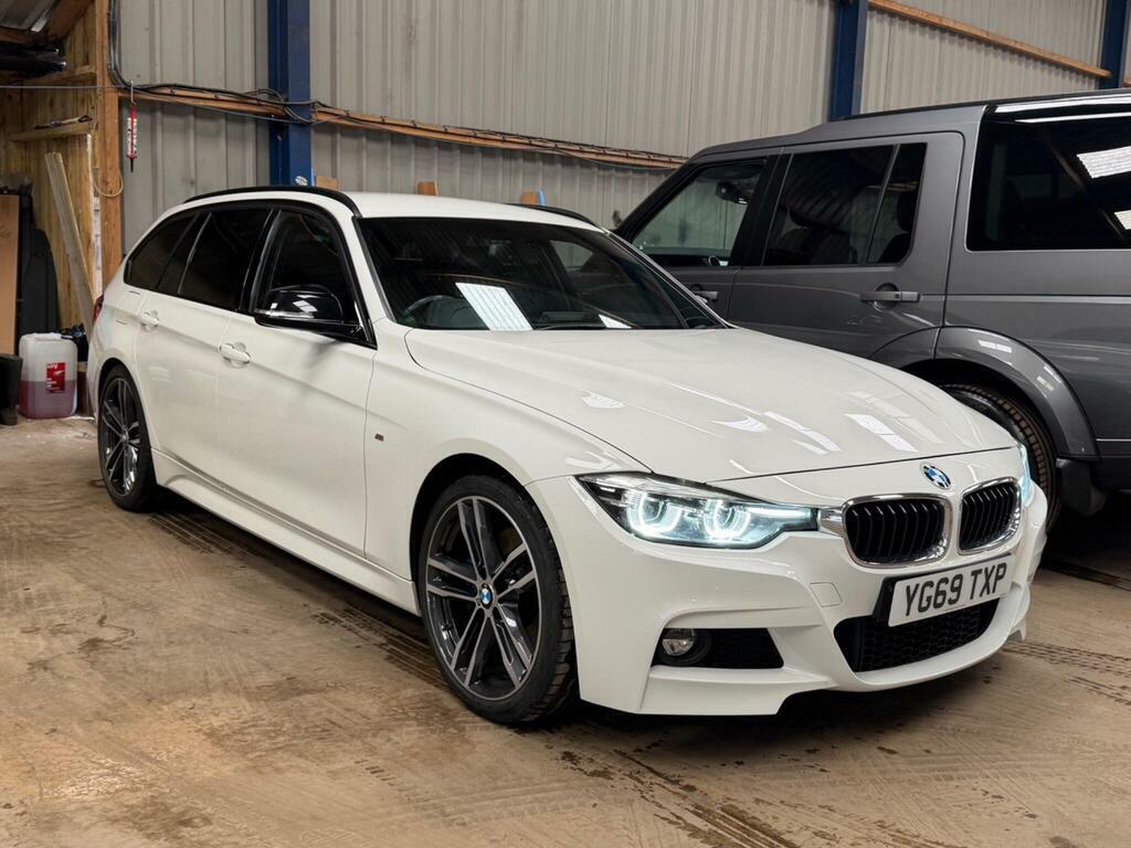 BMW 3 Series 2.0 320I M Sport Shadow Edition Touring Euro White