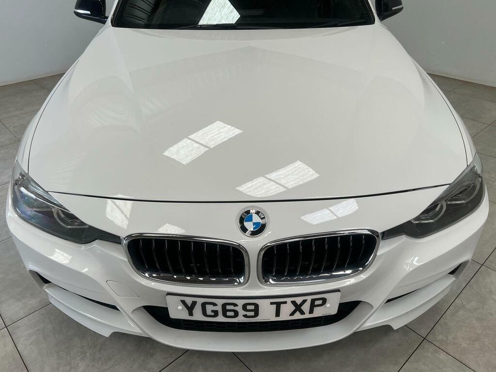 BMW 3 Series 2.0 320I M Sport Shadow Edition Touring Euro YG69TXP White #3