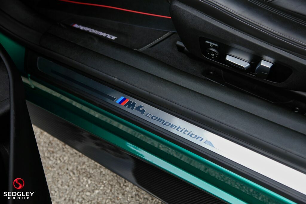 BMW M4 M4 Xdrive Competition M Step Ultimat Pk White #42