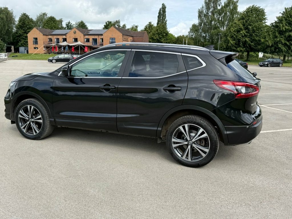 Nissan Qashqai 1.6L N-connecta NK18NNE Black #6