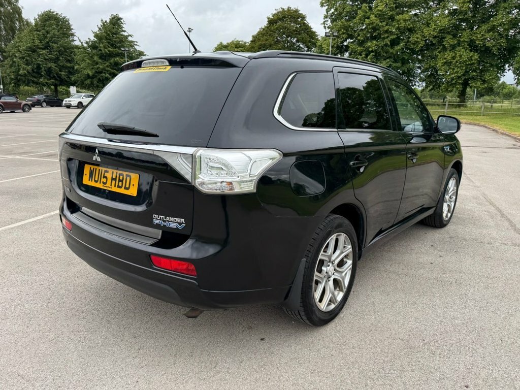 Mitsubishi Outlander Outlander 2.0 Phev Gx4h Estate White #33