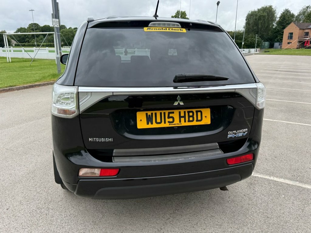 Mitsubishi Outlander Outlander 2.0 Phev Gx4h Estate White #44