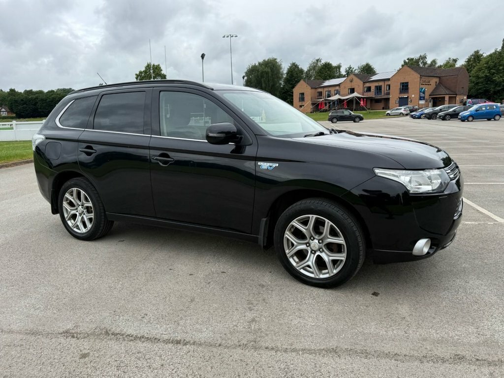 Mitsubishi Outlander Outlander 2.0 Phev Gx4h Estate White #25
