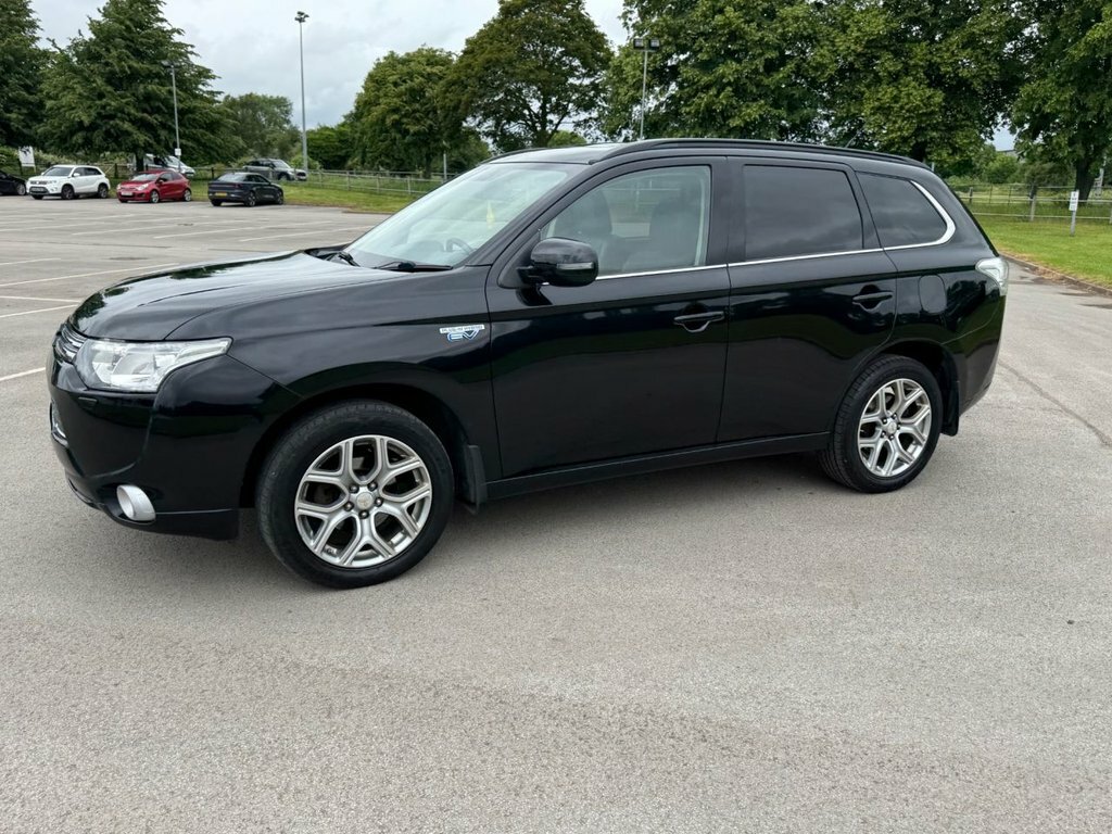 Mitsubishi Outlander Outlander 2.0 Phev Gx4h Estate White #53