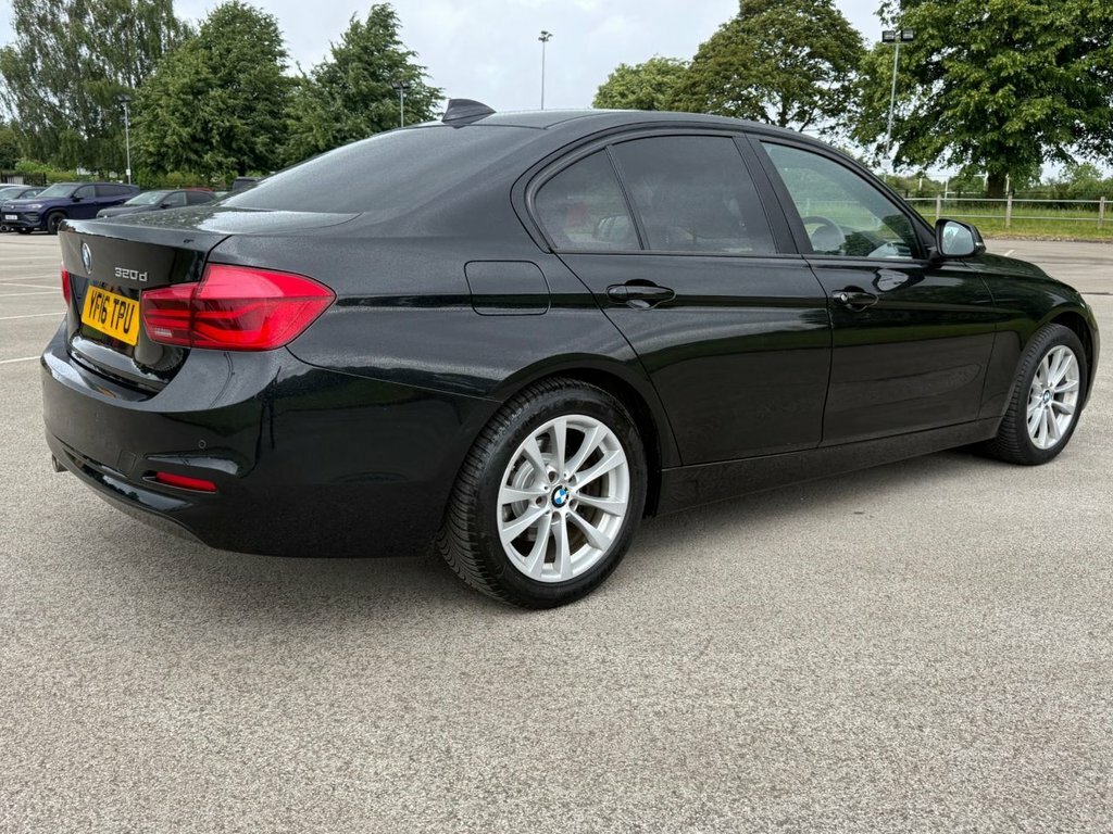 BMW 3 Series 2L Se YF16TPU Black #4