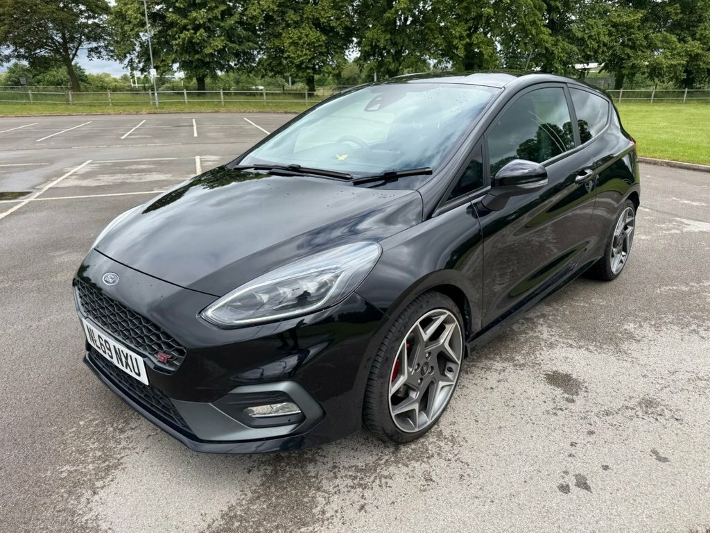 Ford Fiesta 1.0 Ecoboost 125 Vignale Edition White #65