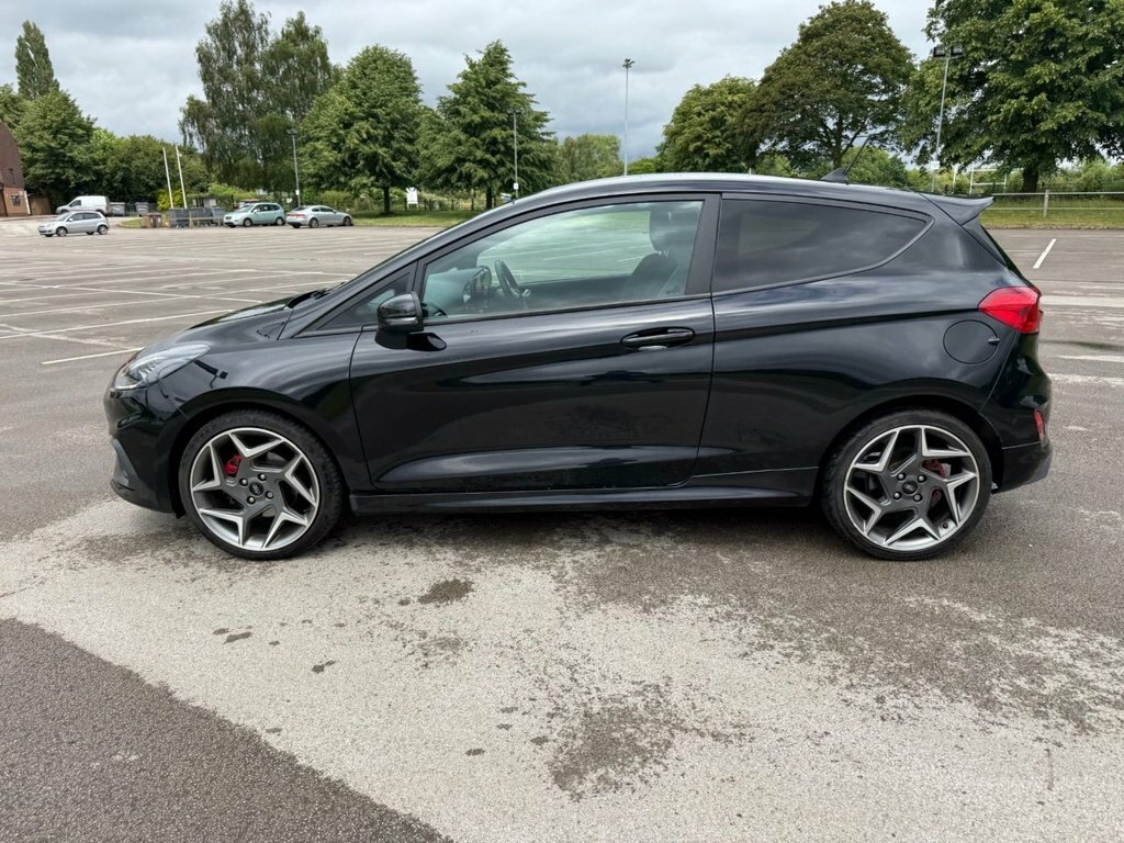 Ford Fiesta 1.0 Ecoboost 125 Vignale Edition White #54