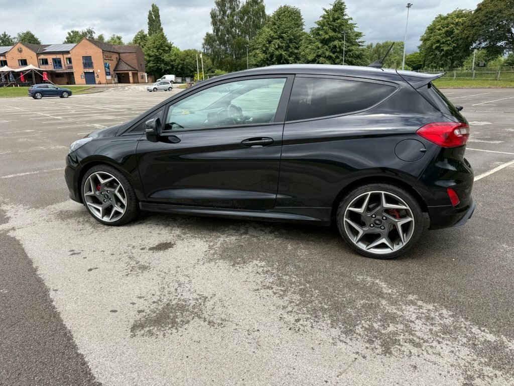 Ford Fiesta 1.0 Ecoboost 125 Vignale Edition White #55