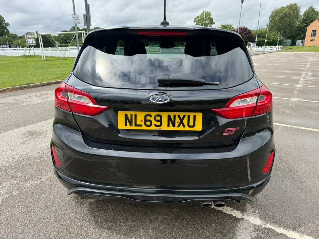 Ford Fiesta 1.0 Ecoboost 125 Vignale Edition White #47