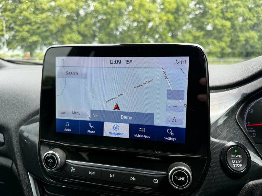 Ford Fiesta 1.0 Ecoboost 125 Vignale Edition White #12