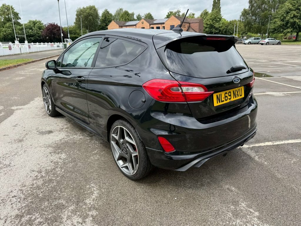 Ford Fiesta 1.0 Ecoboost 125 Vignale Edition White #53