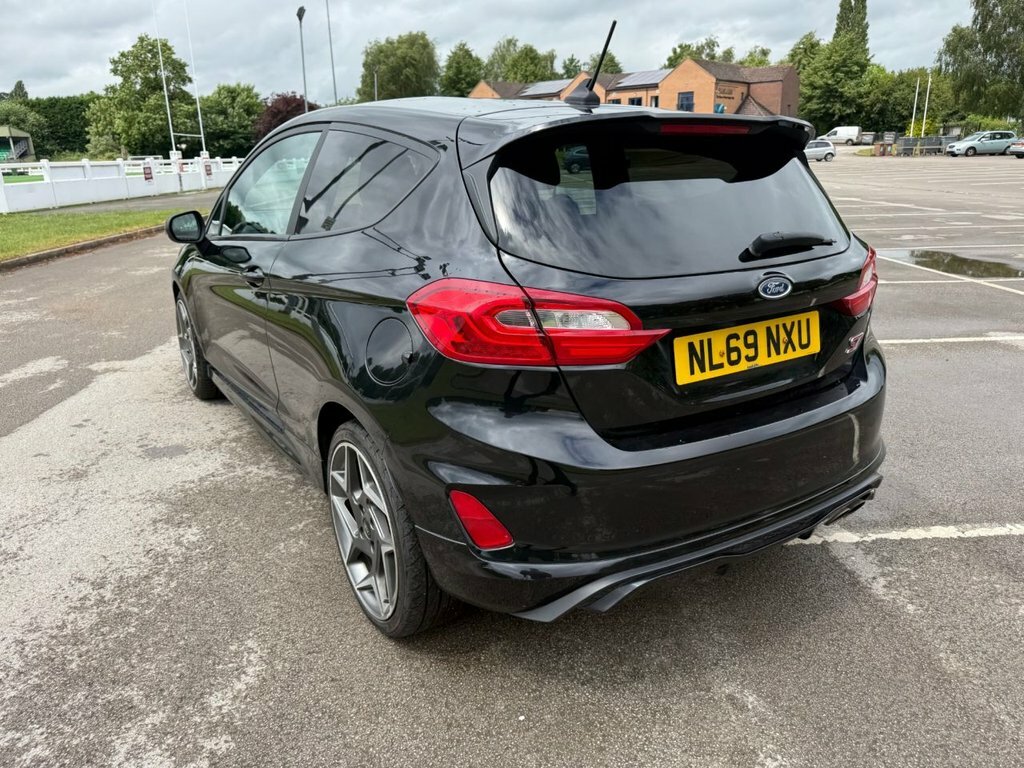 Ford Fiesta 1.0 Ecoboost 125 Vignale Edition White #49