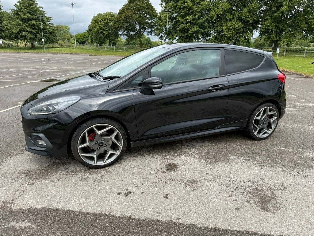 Ford Fiesta 1.0 Ecoboost 125 Vignale Edition White #61