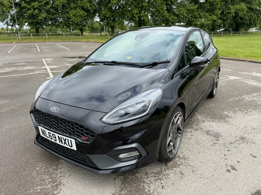 Ford Fiesta 1.0 Ecoboost 125 Vignale Edition White #64