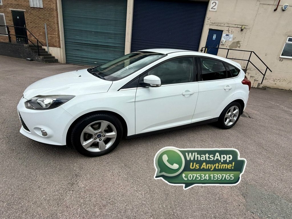 Ford Focus 1.6L Zetec Navigator CV64LFX White #4