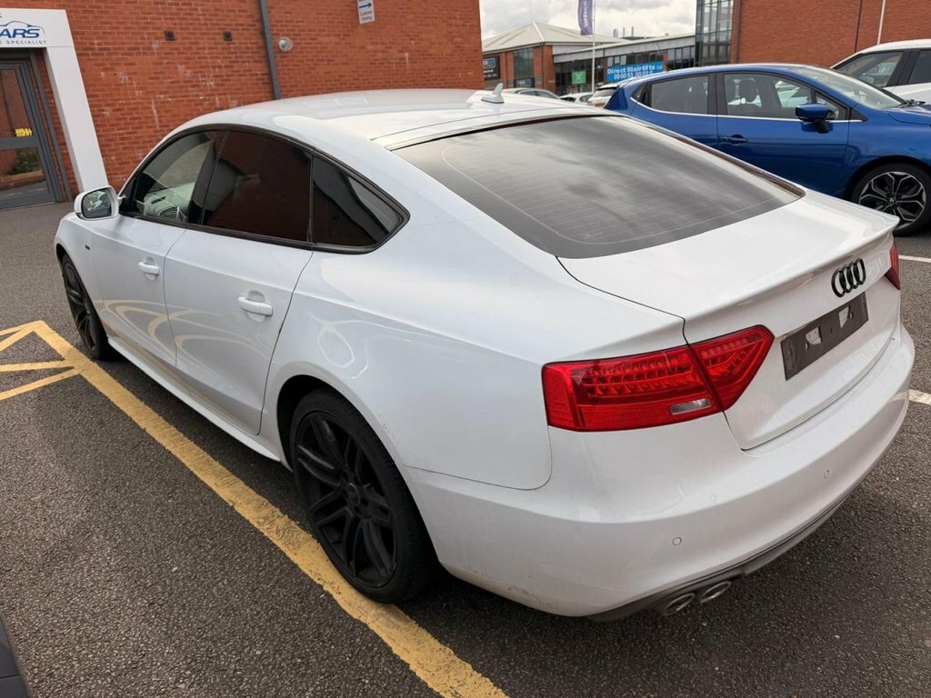 Audi A5 2L S Line White #3