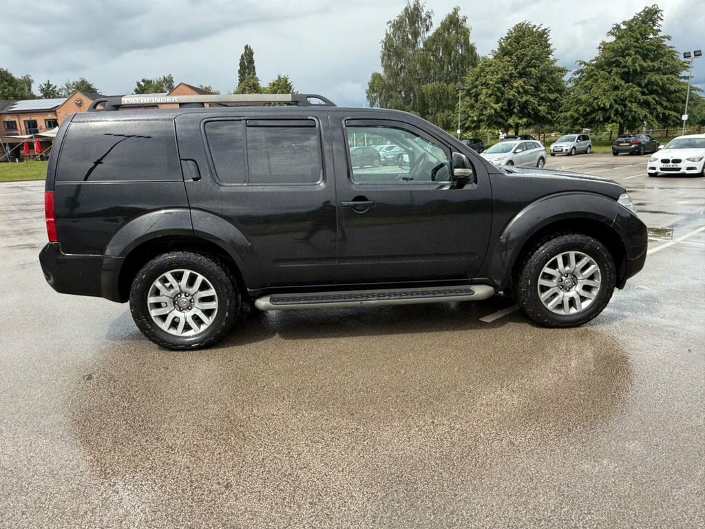 Nissan Pathfinder Suv 2.5 Dci Tekna 201262 Black #48