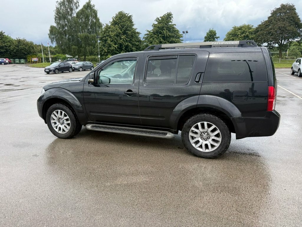 Nissan Pathfinder Suv 2.5 Dci Tekna 201262 Black #22