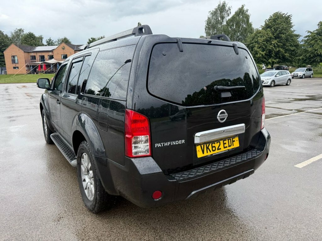 Nissan Pathfinder Suv 2.5 Dci Tekna 201262 Black #20