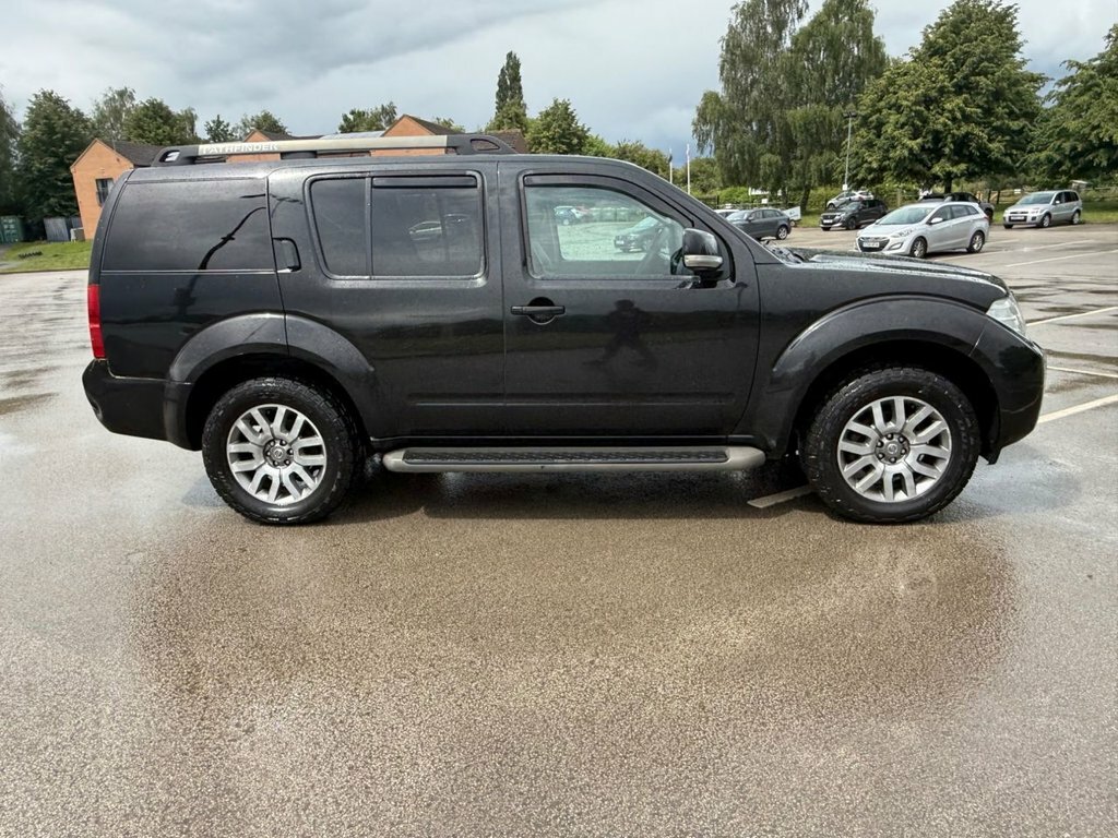 Nissan Pathfinder Suv 2.5 Dci Tekna 201262 Black #44