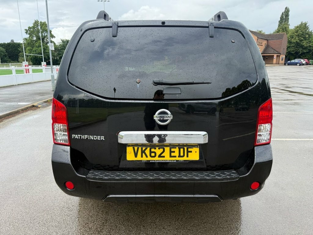 Nissan Pathfinder Suv 2.5 Dci Tekna 201262 Black #17