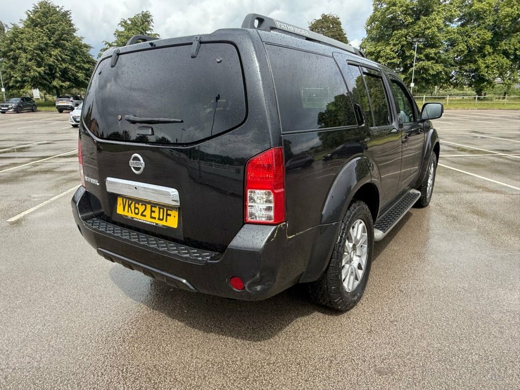 Nissan Pathfinder Suv 2.5 Dci Tekna 201262 Black #33