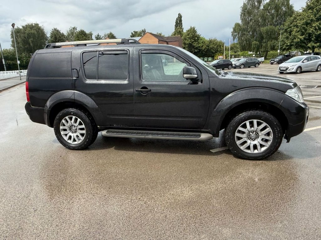 Nissan Pathfinder Suv 2.5 Dci Tekna 201262 Black #41