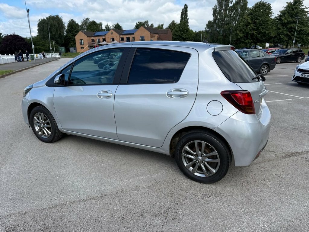 Toyota Yaris 1.3L Icon CK15ZLV Silver #5