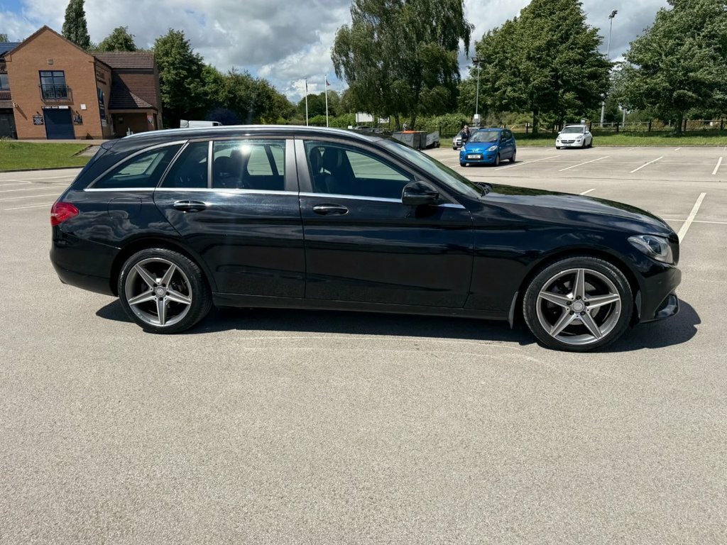 Mercedes-Benz C Class 2.1L Se C22AAG Black #4