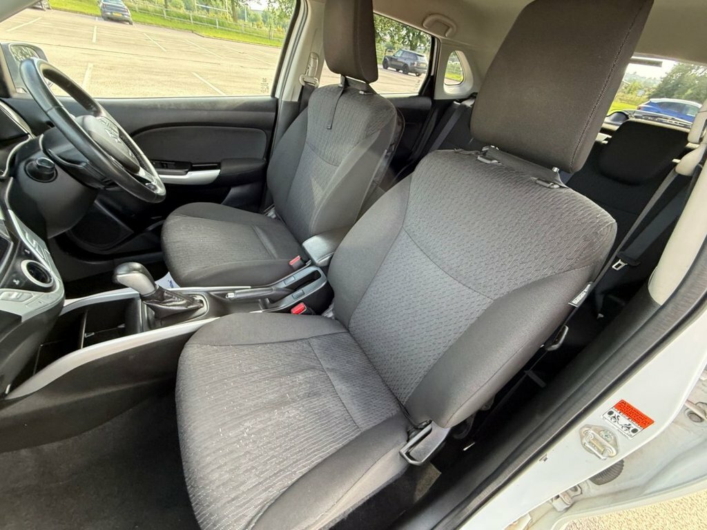 Suzuki Baleno 1.2 Dualjet Sz3 Red #53