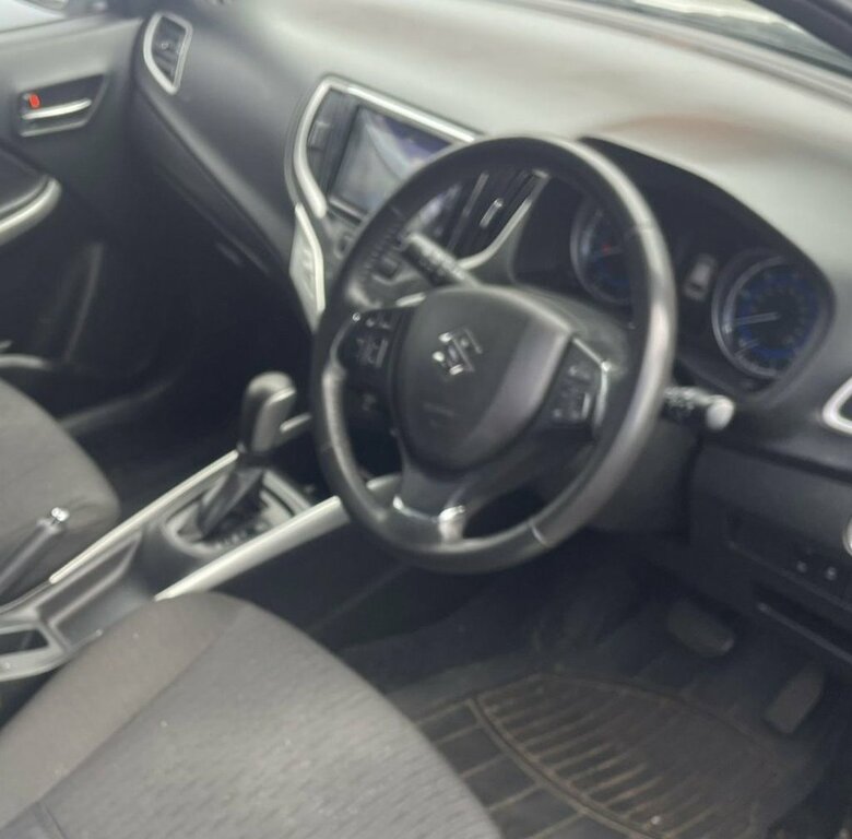 Suzuki Baleno 1L Sz5 White #4