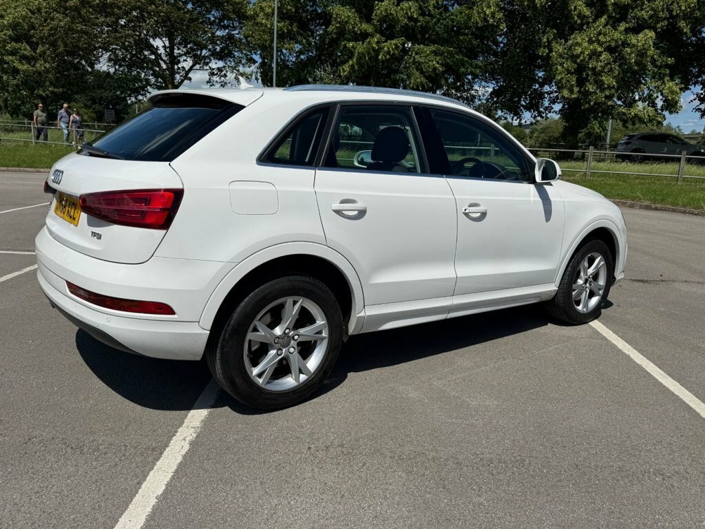 Audi Q3 1.4L Sport DX68XCL White #4