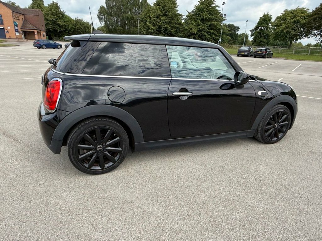 Mini Hatch 1.5L Cooper YF17VVZ Black #4