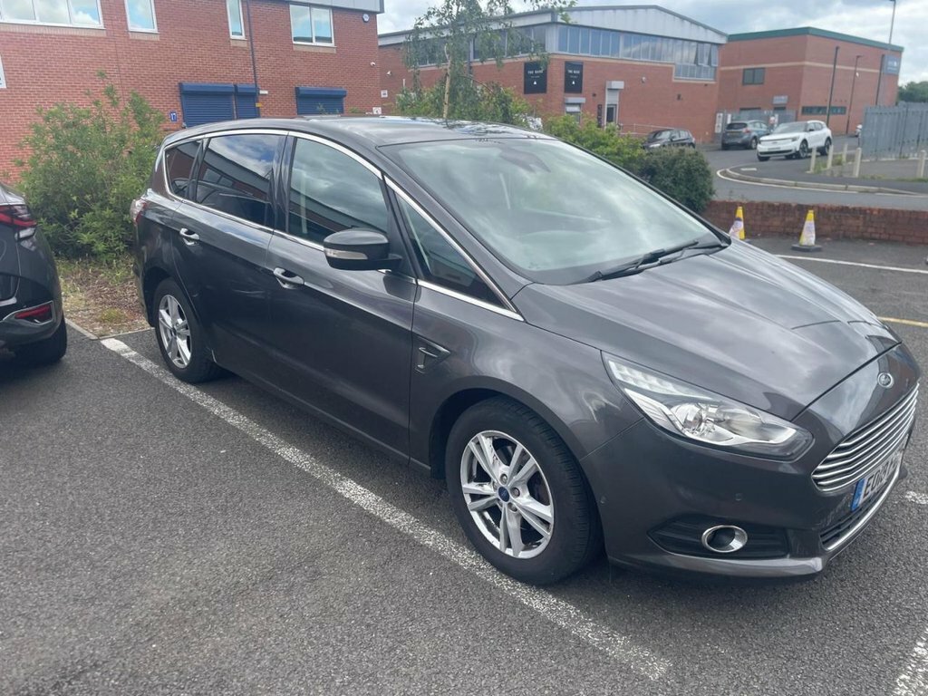 Ford S-Max 2L Titanium Grey