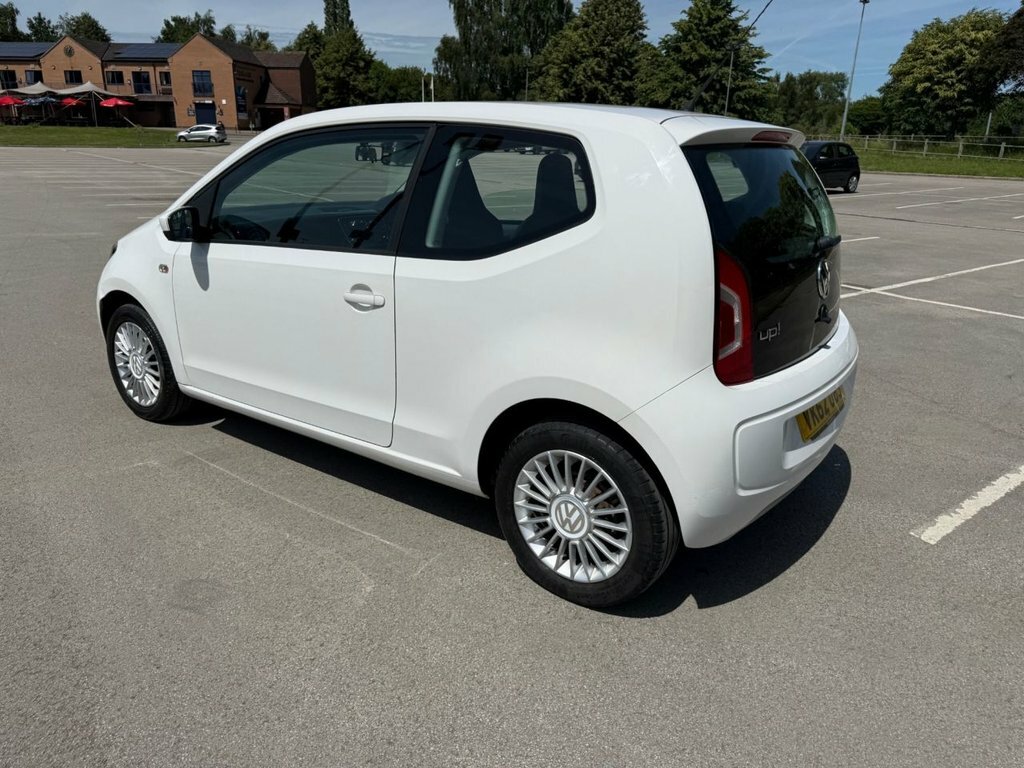 Volkswagen Up 1L High Up White #6