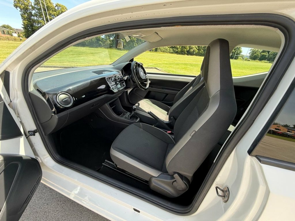 Volkswagen Up Hatchback 1.0 White #22