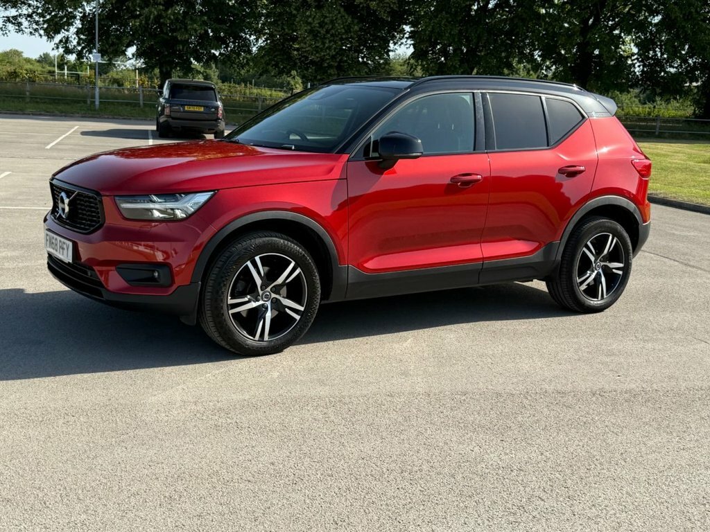 Volvo XC40 2L R-design FM68PFY Red #6