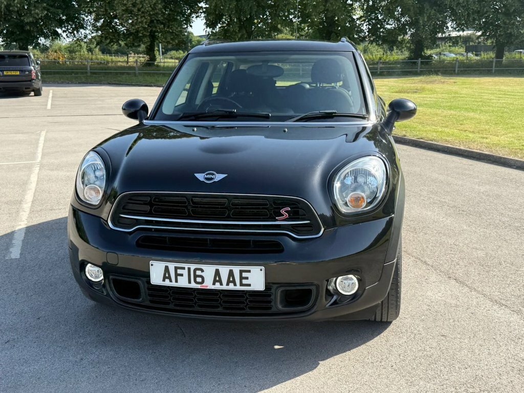 Mini Countryman 1.6L One White #46