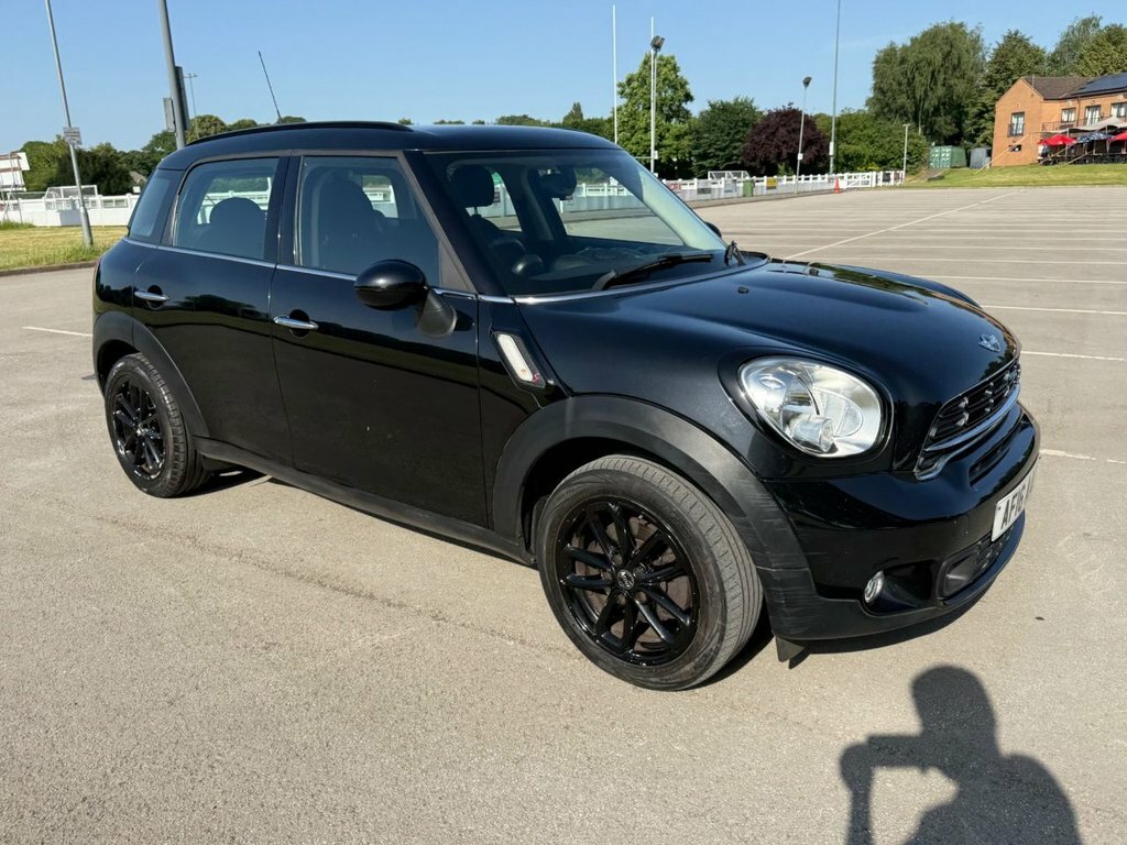 Mini Countryman 1.6L One White #16