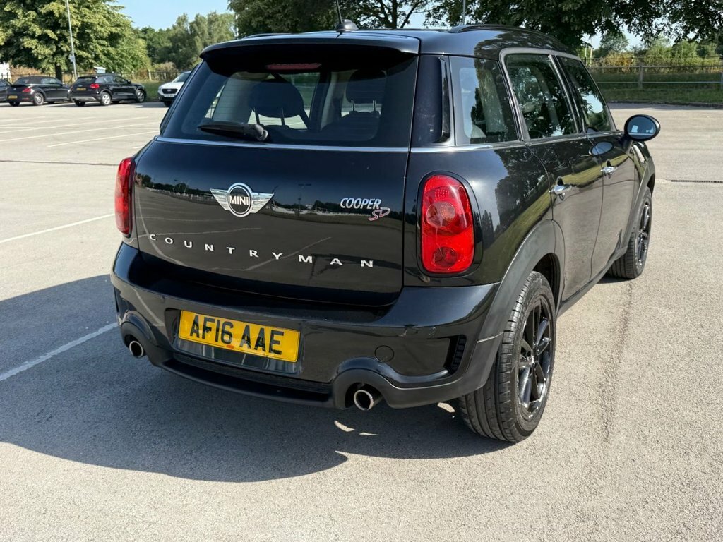 Mini Countryman 1.6L One White #27